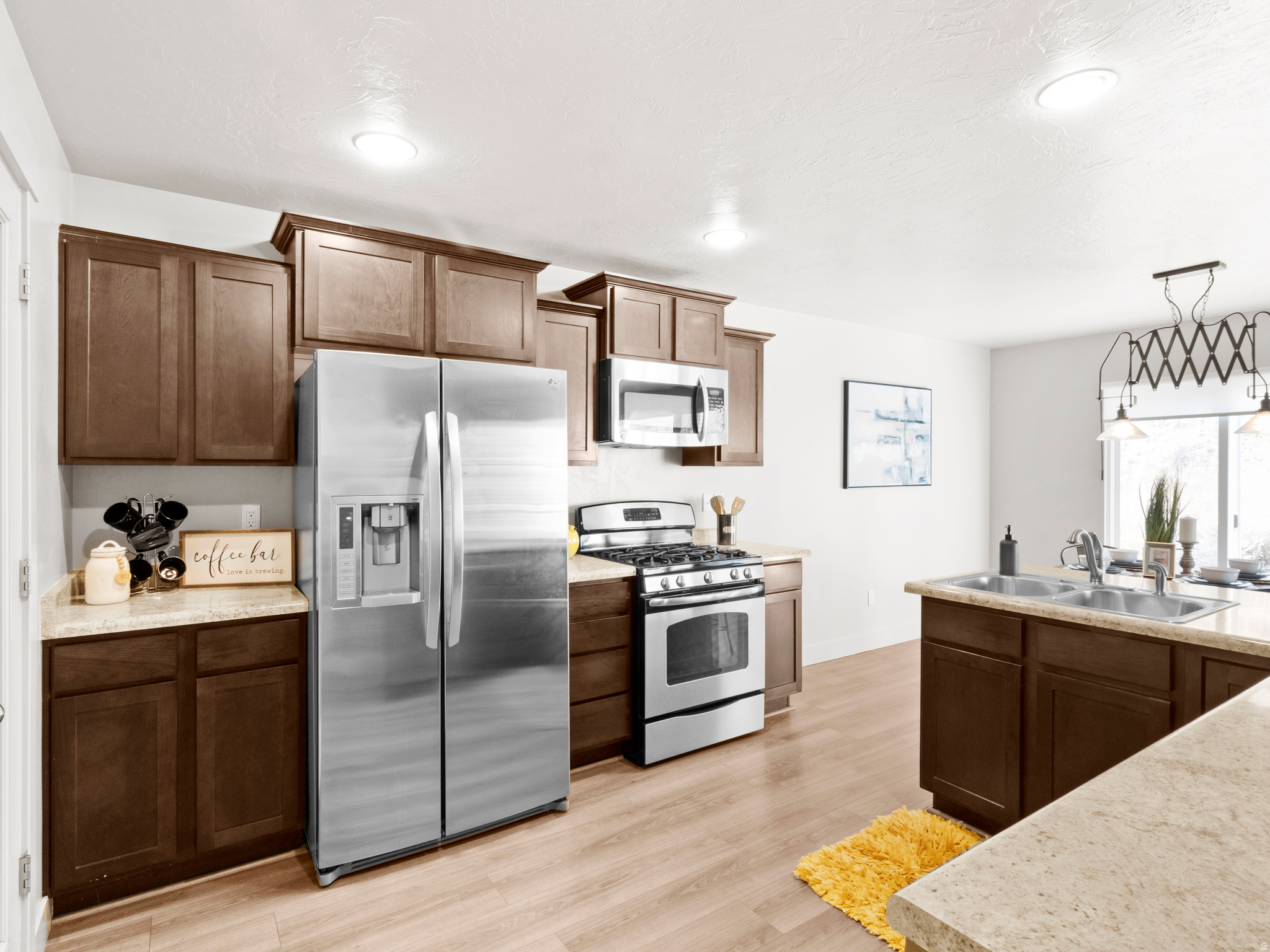 SUNCREST/STONELEIGH - Residential