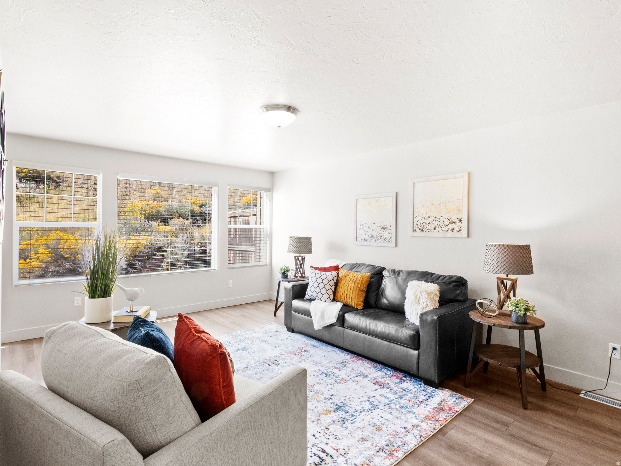 SUNCREST/STONELEIGH - Residential