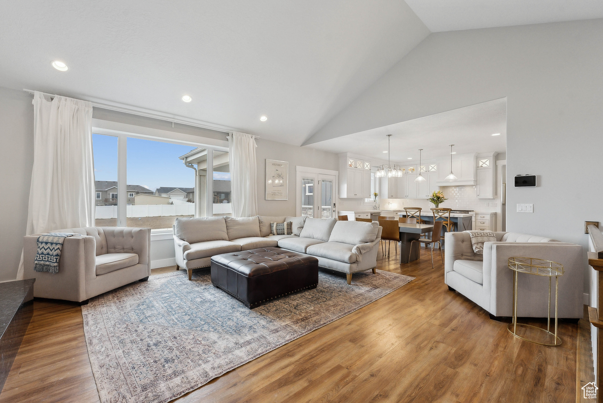 VALLEY VIEW - Residential