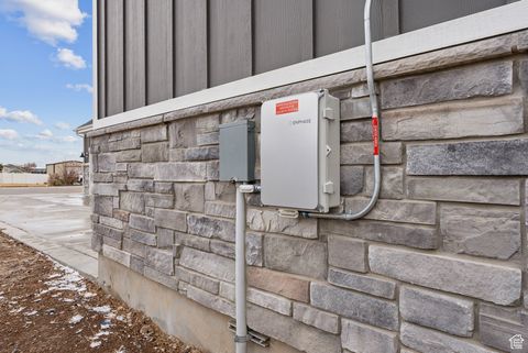 Tiny photo for 9227 N HORIZON DR, Eagle Mountain, UT 84005 (MLS # 2071882)