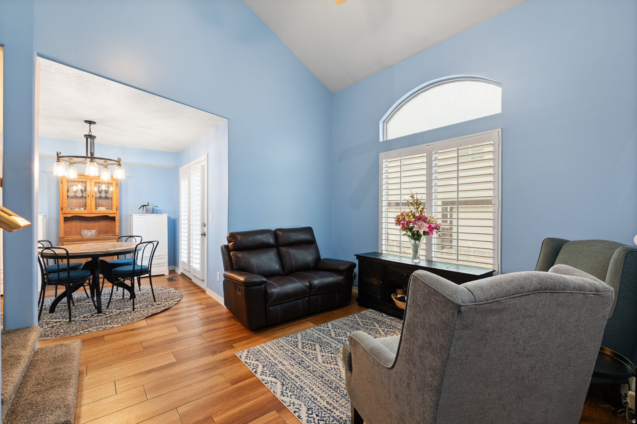 PAGES PLACE - Residential