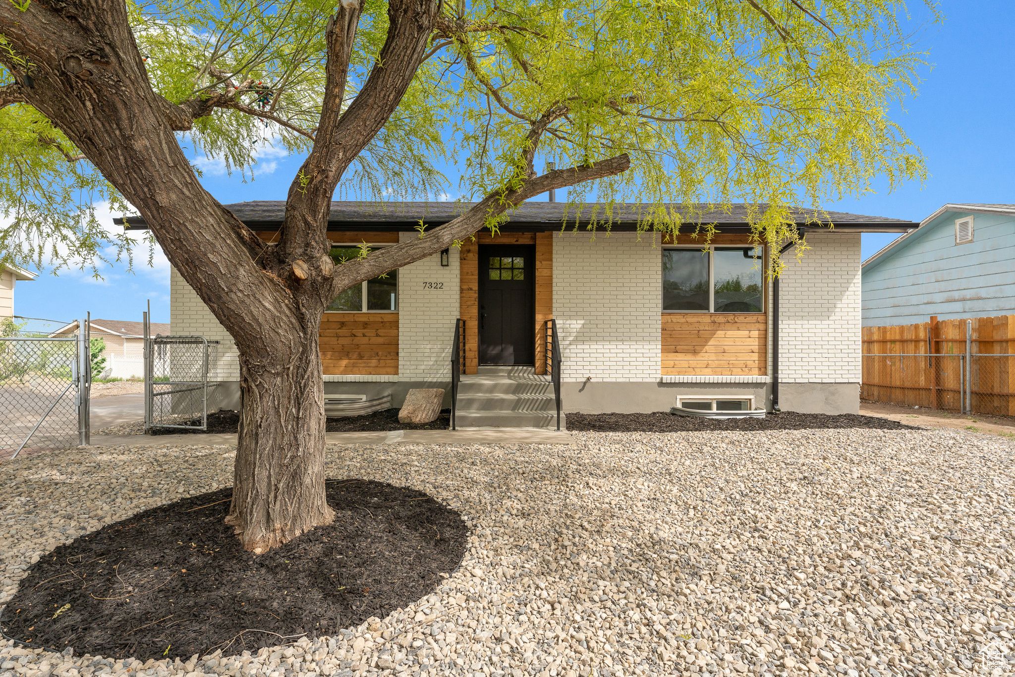 7322 W Miriam Way, Magna, Utah image 2