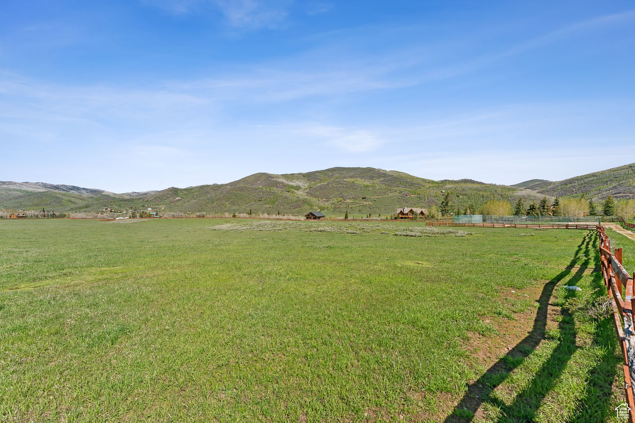 PINE MOUNTAIN - Residential
