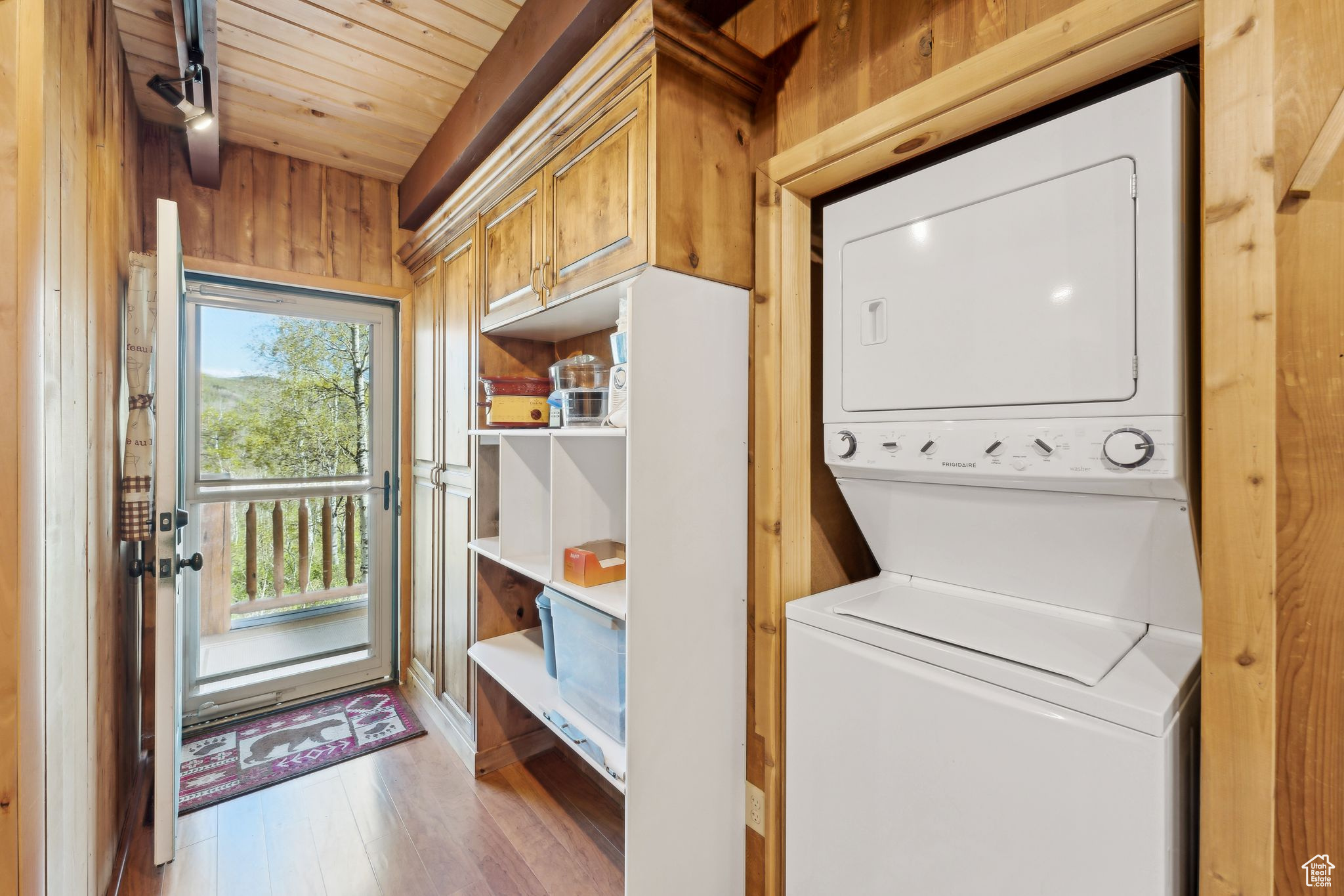 PINE MOUNTAIN - Residential