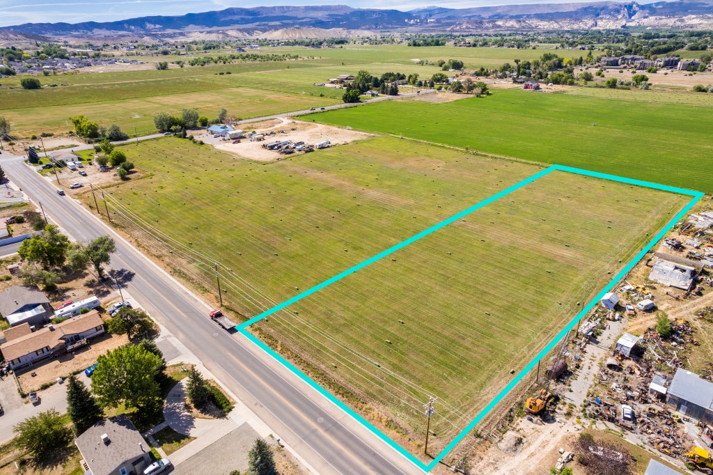 Photo of 2328 W 500 S, Vernal, UT 84078 (MLS # 2166785)