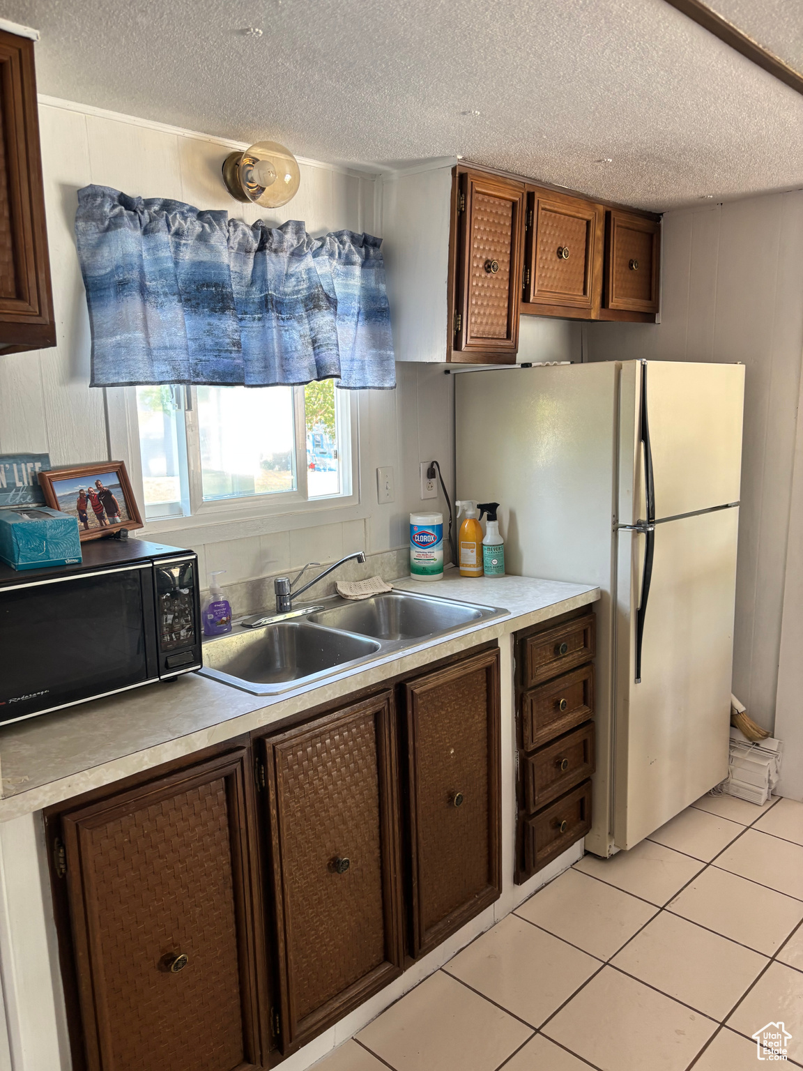 SWEETWATER RIDGE - Residential