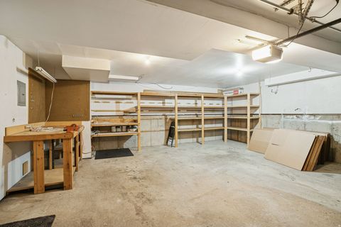 Tiny photo for 957 CHELSEA DR E, Bountiful, UT 84010 (MLS # 2120488)