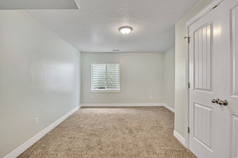 Tiny photo for 1663 E SHADOW DR, Eagle Mountain, UT 84005 (MLS # 2136538)