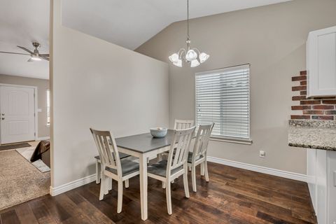 Tiny photo for 1663 E SHADOW DR, Eagle Mountain, UT 84005 (MLS # 2136538)