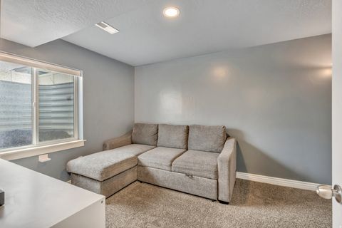 Tiny photo for 1663 E SHADOW DR, Eagle Mountain, UT 84005 (MLS # 2136538)