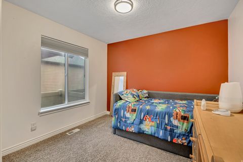Tiny photo for 1663 E SHADOW DR, Eagle Mountain, UT 84005 (MLS # 2136538)
