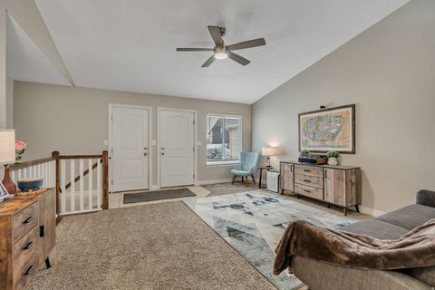Tiny photo for 1663 E SHADOW DR, Eagle Mountain, UT 84005 (MLS # 2136538)