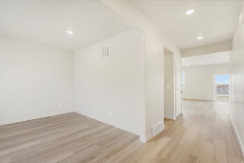 Tiny photo for 3401 N BROWNING ST #1533, Eagle Mountain, UT 84005 (MLS # 2138623)