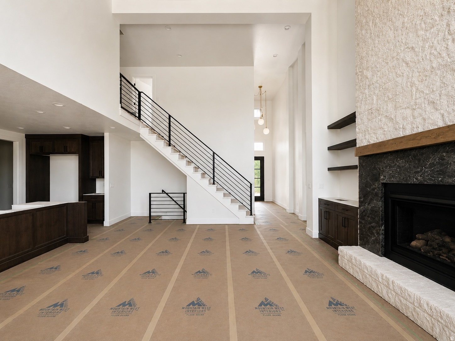 EASTRIDGE ESTATES - Residential