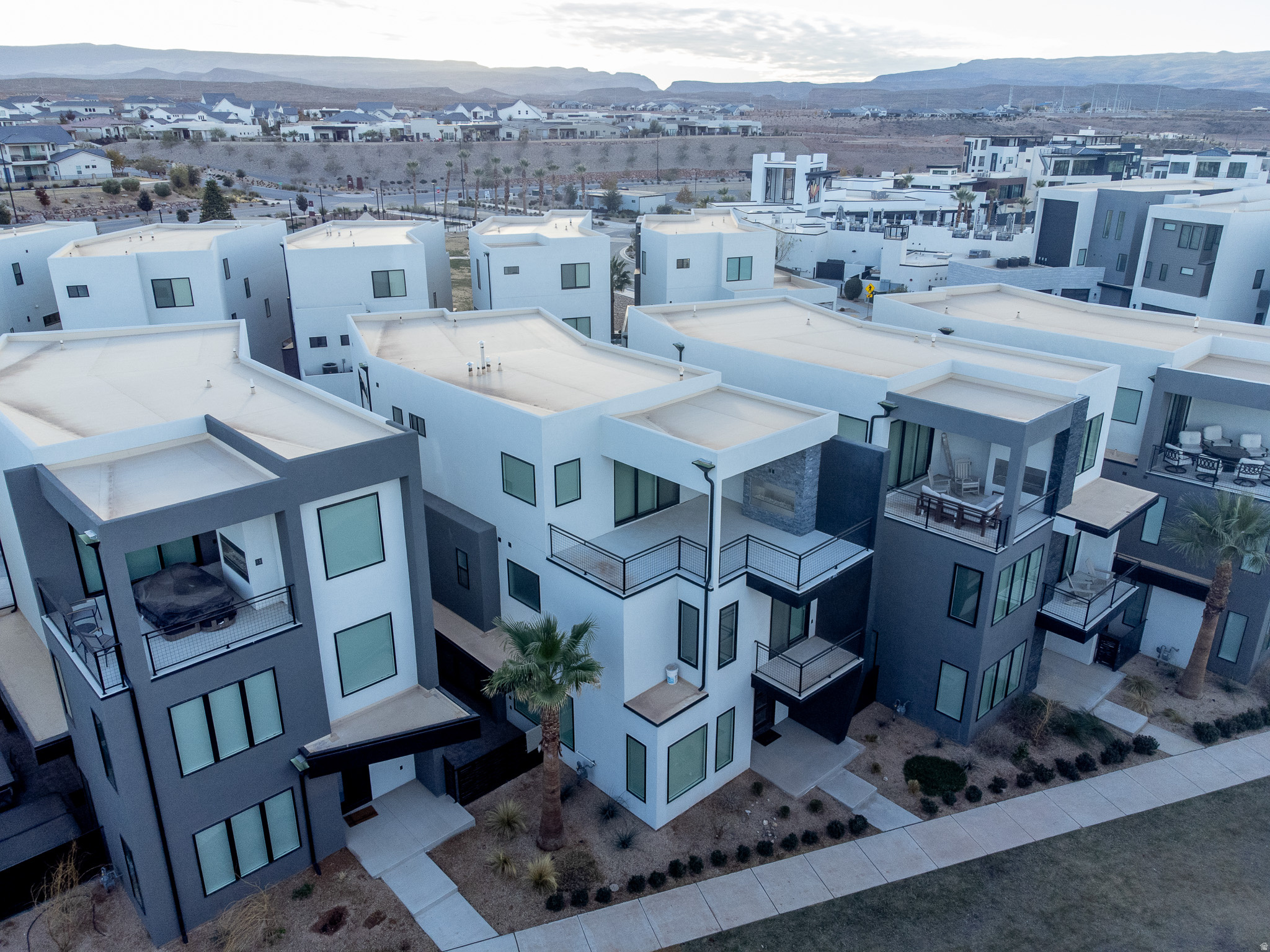 DESERT COLOR RESORT PH 2A 1ST AMD - Residential