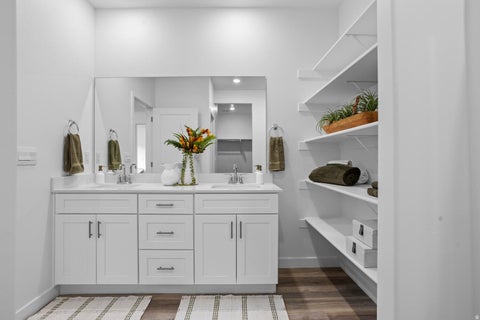 Tiny photo for 1624 S STAIRCASE WAY #4183, Washington, UT 84780 (MLS # 2162350)