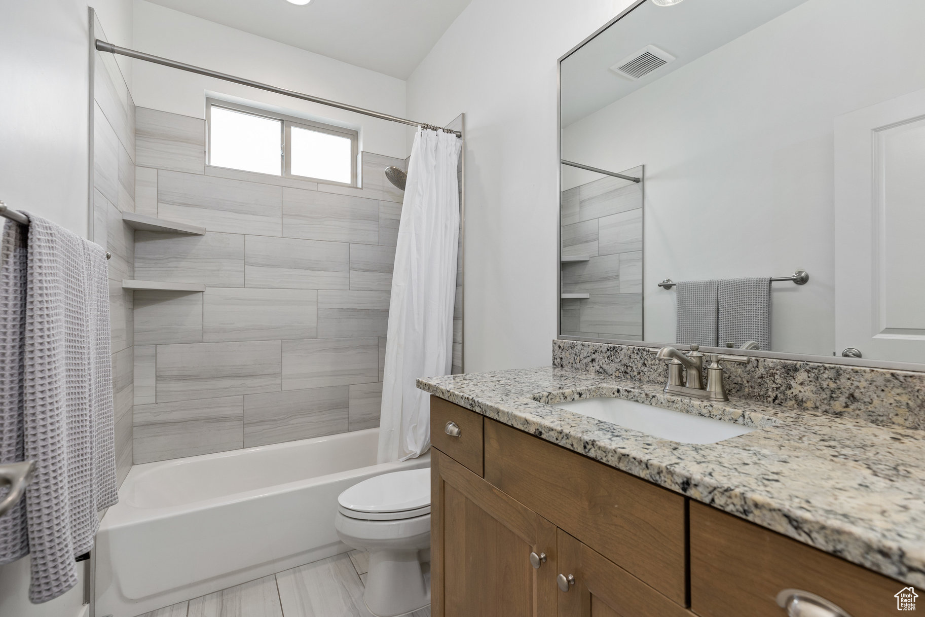 HILLS AT SANTA CLARA 1A - Residential