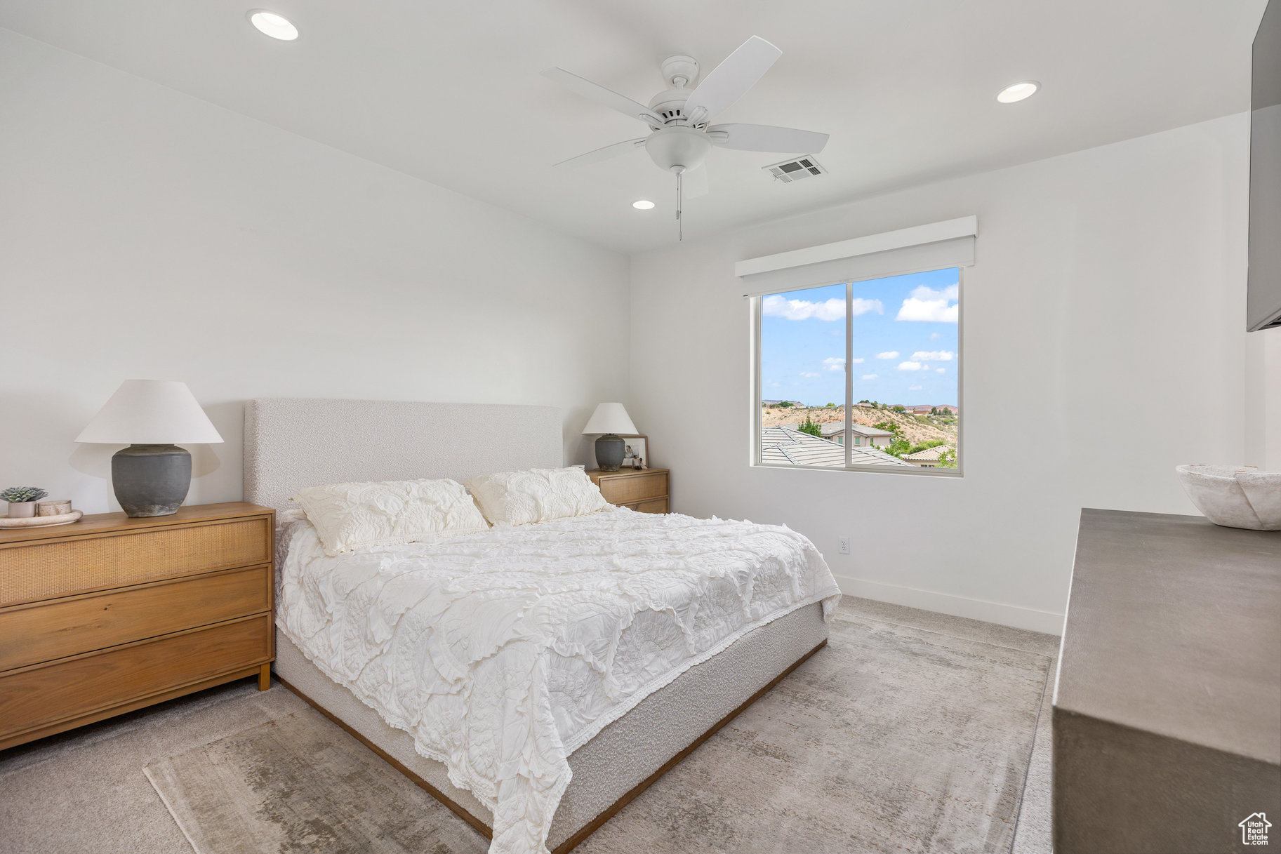 HILLS AT SANTA CLARA 1A - Residential