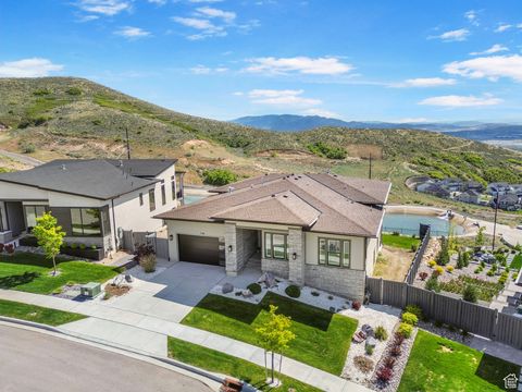 Tiny photo for 1749 W OAKRIDGE CIR, Lehi, UT 84043 (MLS # 2083791)