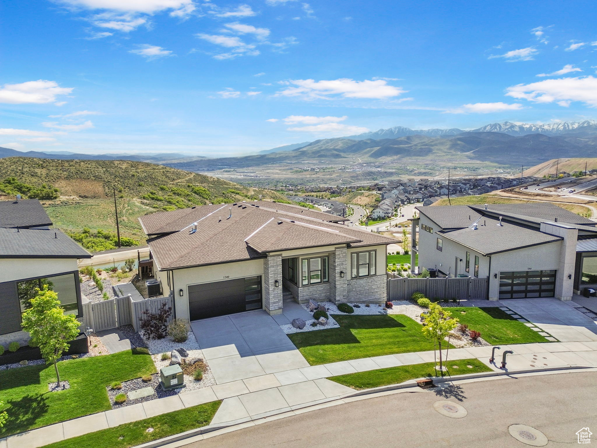 1749 W Oakridge Cir, Lehi, Utah image 2