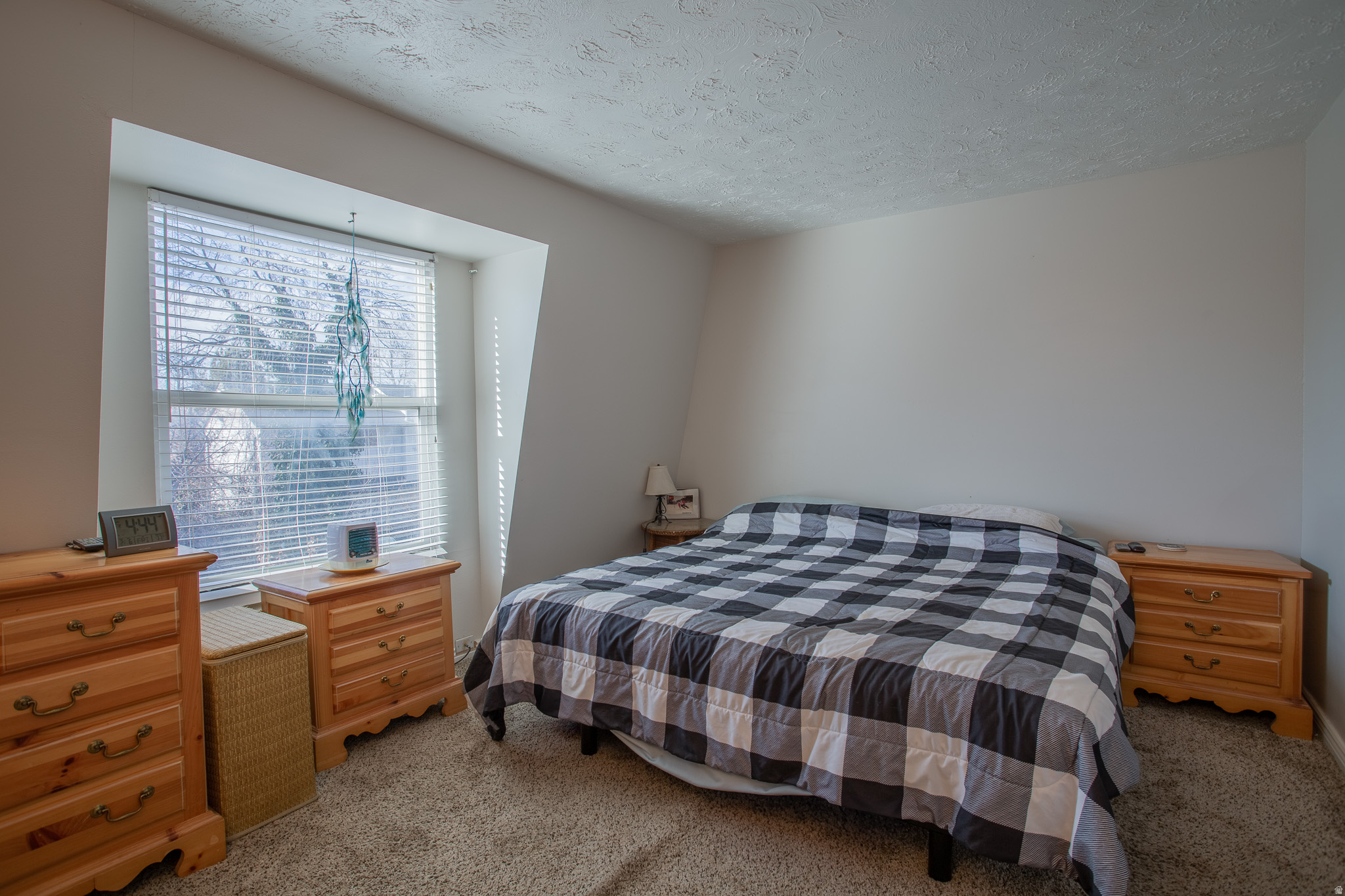 MEADOWBROOK - Residential