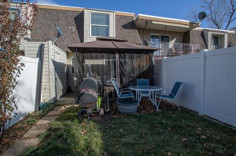 Tiny photo for 563 N 200 W, Bountiful, UT 84010 (MLS # 2135963)