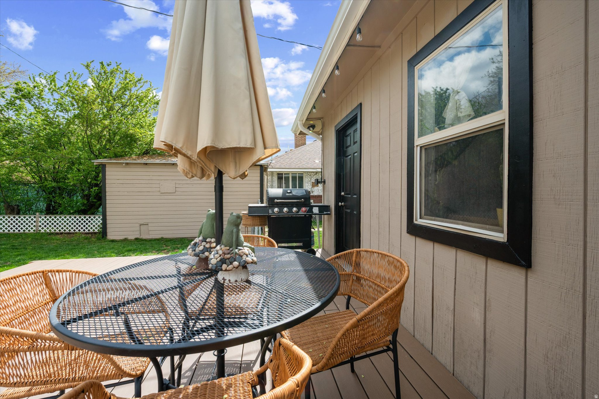 MOFFITTS SUBIDVISION - Residential