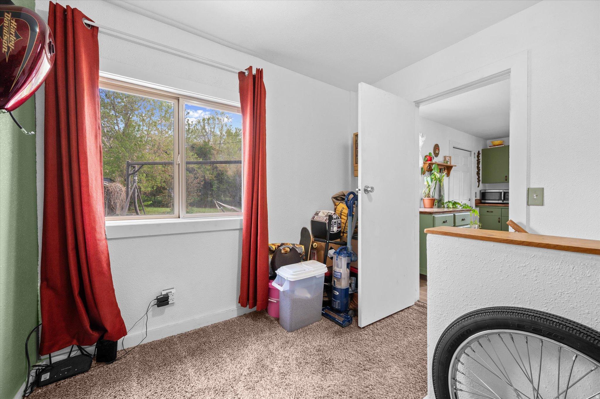 MOFFITTS SUBIDVISION - Residential