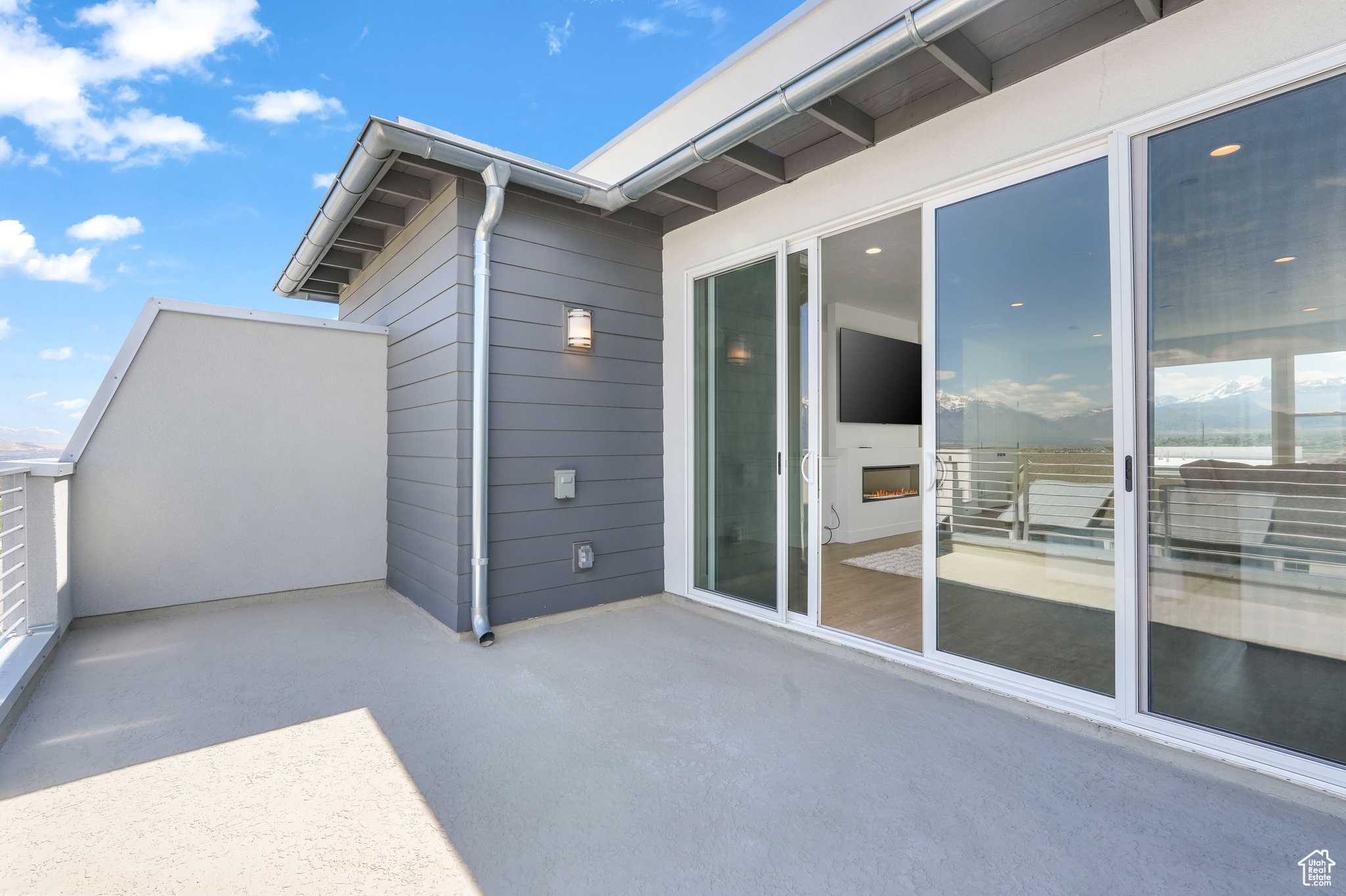 DAYBREAK SOUTH STATION MULTI FAMILY 6 - Residential