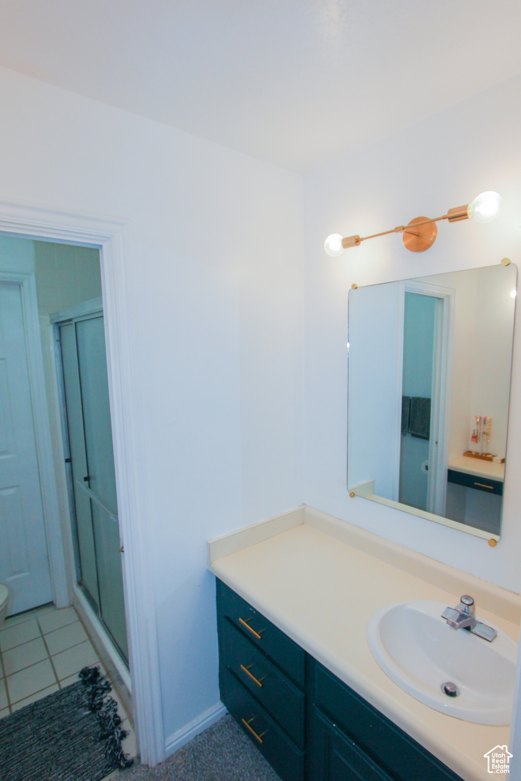 DEVONSHIRE COURT - Residential