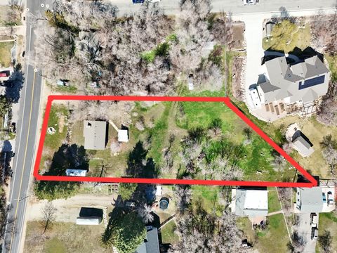 Tiny photo for 1752 N VALLEY VIEW DR. DR E, Layton, UT 84040 (MLS # 2141615)