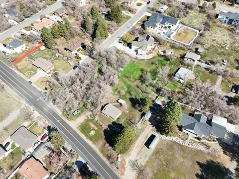 Tiny photo for 1752 N VALLEY VIEW DR. DR E, Layton, UT 84040 (MLS # 2141615)