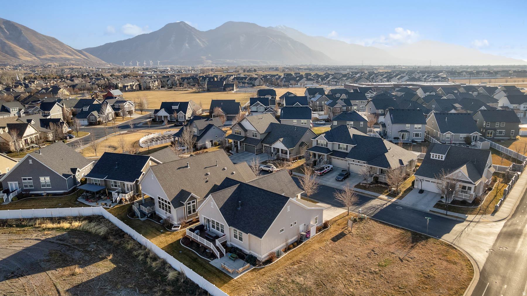 HARVEST PARK - Residential