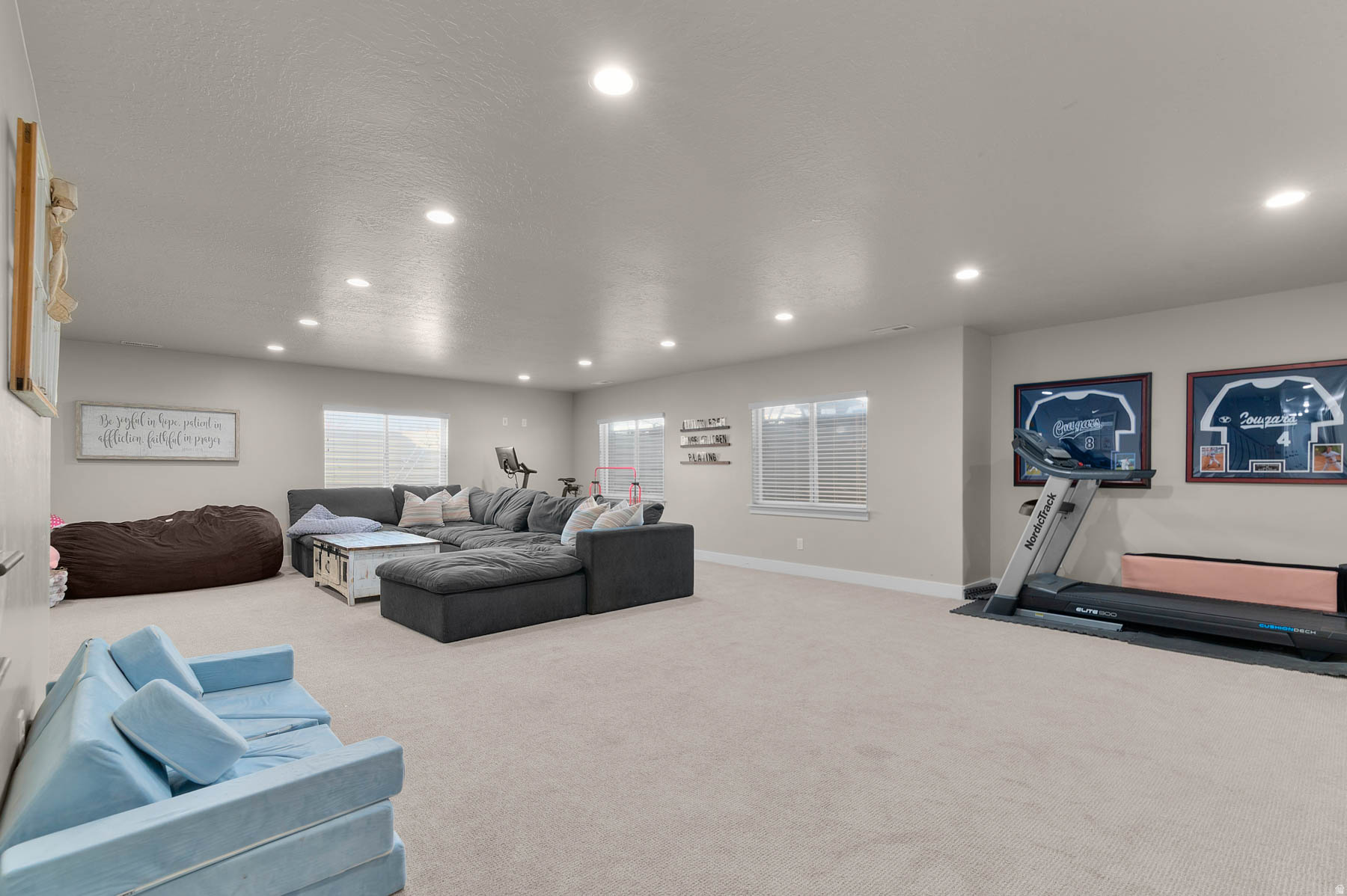 HARVEST PARK - Residential