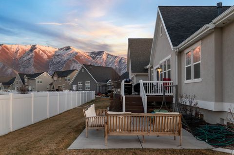 Tiny photo for 2132 W RIVER BIRCH RD RD, Mapleton, UT 84664 (MLS # 2134739)