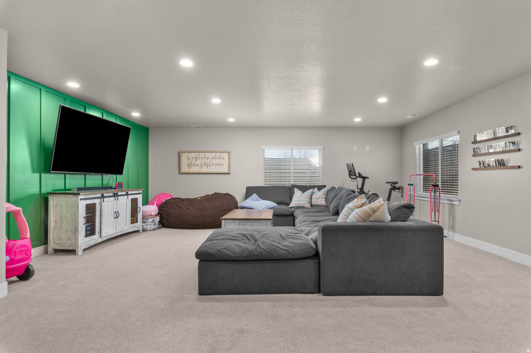 HARVEST PARK - Residential