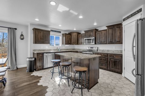Tiny photo for 1437 W 1200 S, Clearfield, UT 84015 (MLS # 2139953)