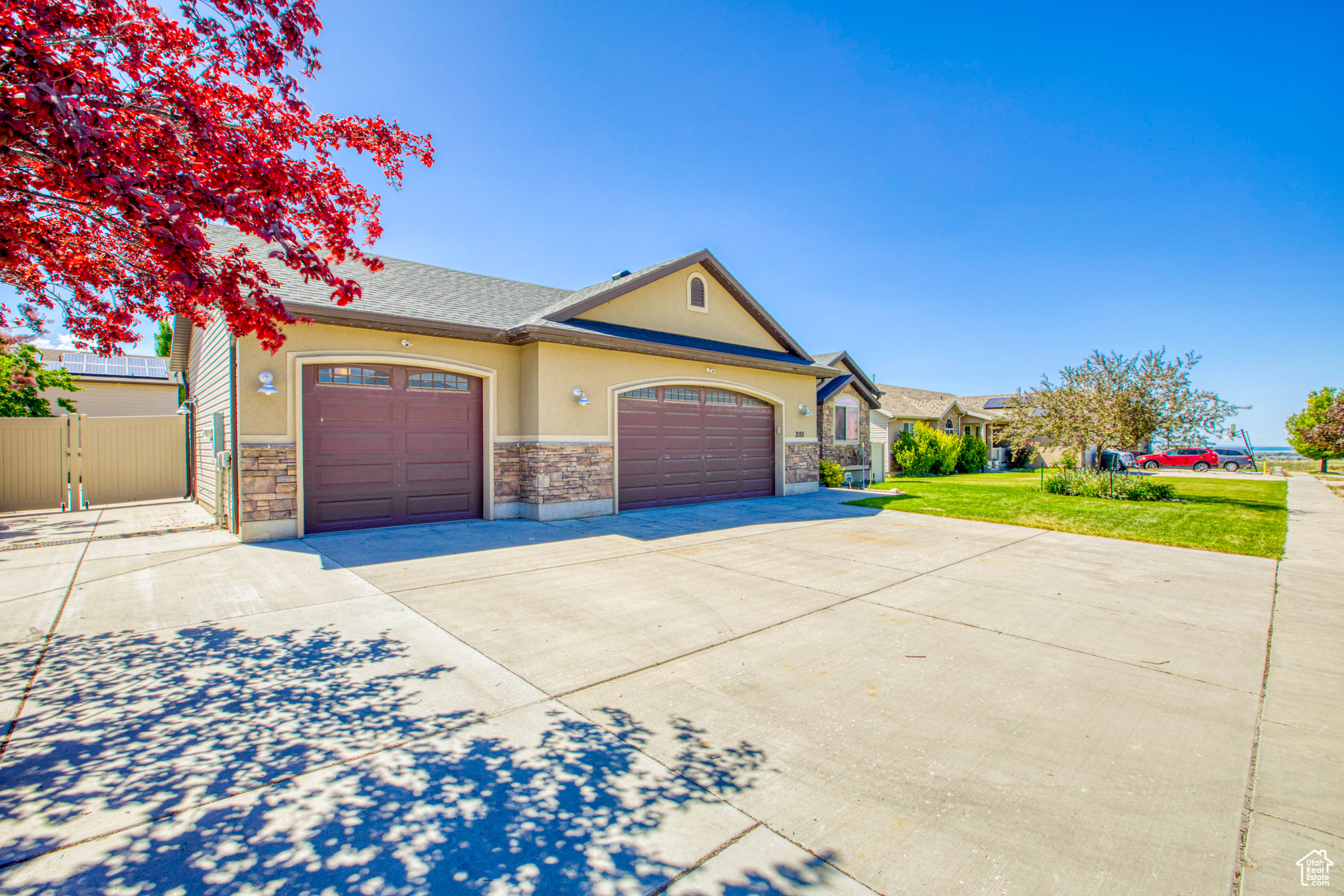 SUNSET ESTATES - Residential