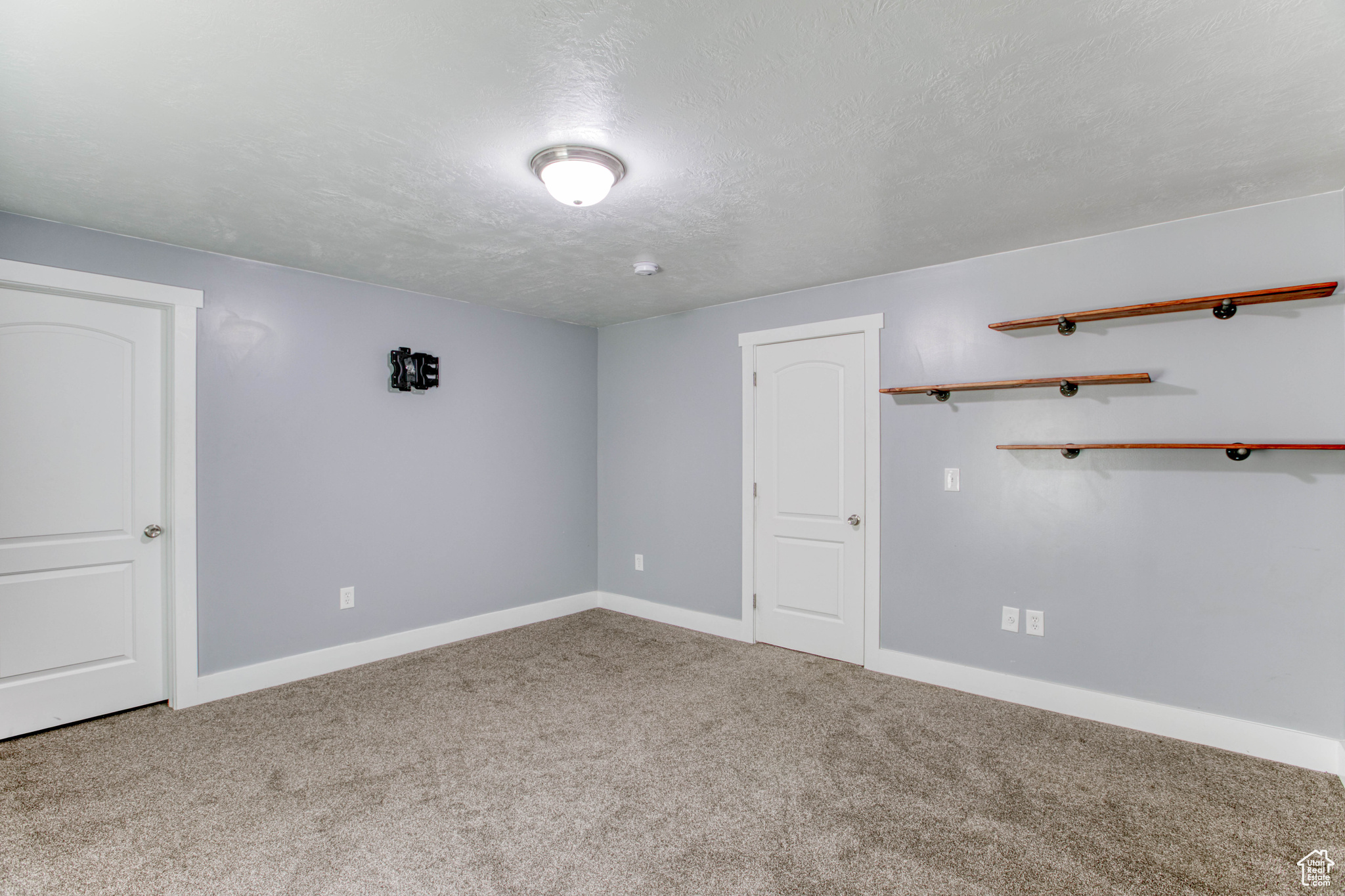 SUNSET ESTATES - Residential