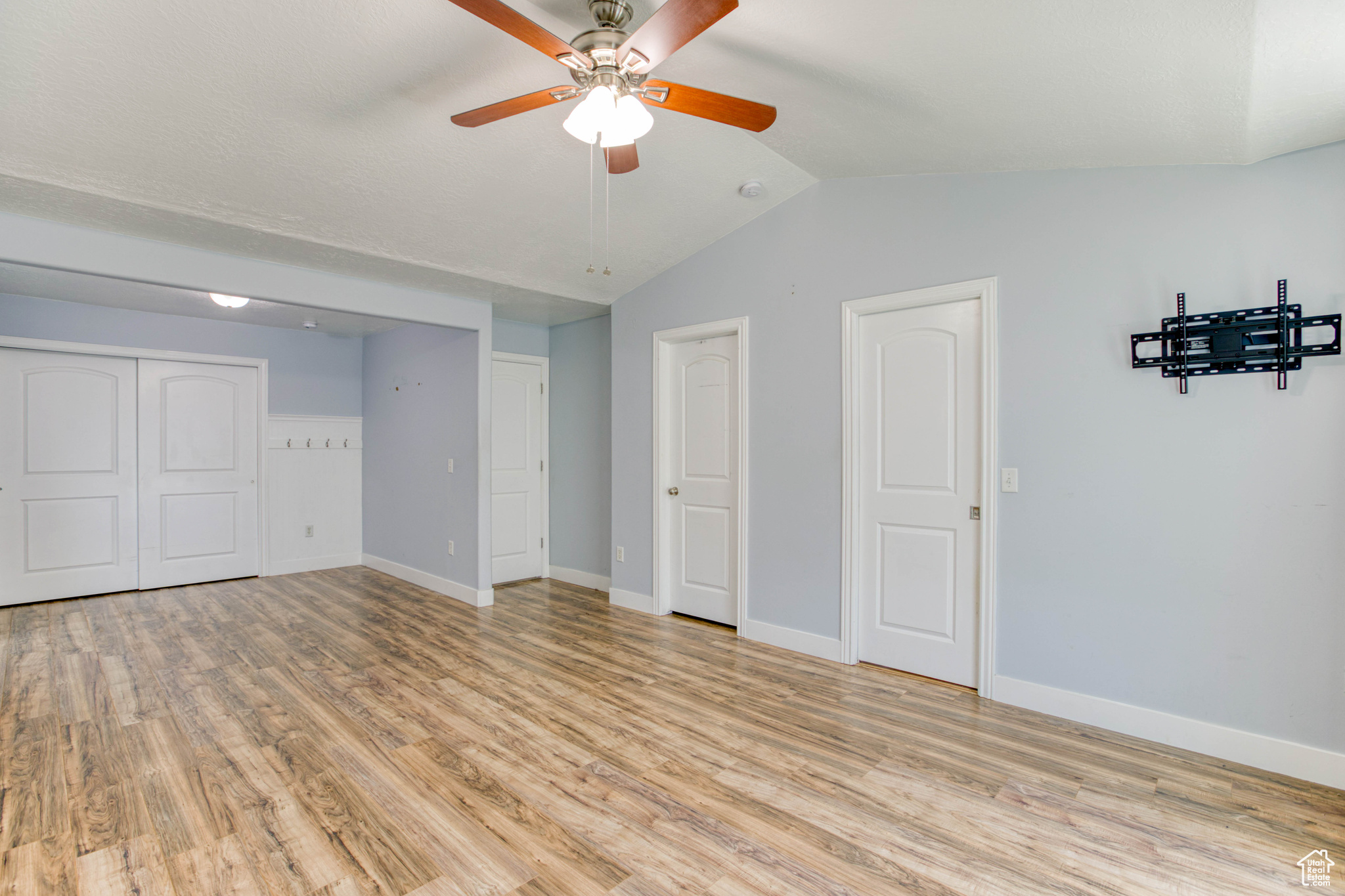 SUNSET ESTATES - Residential