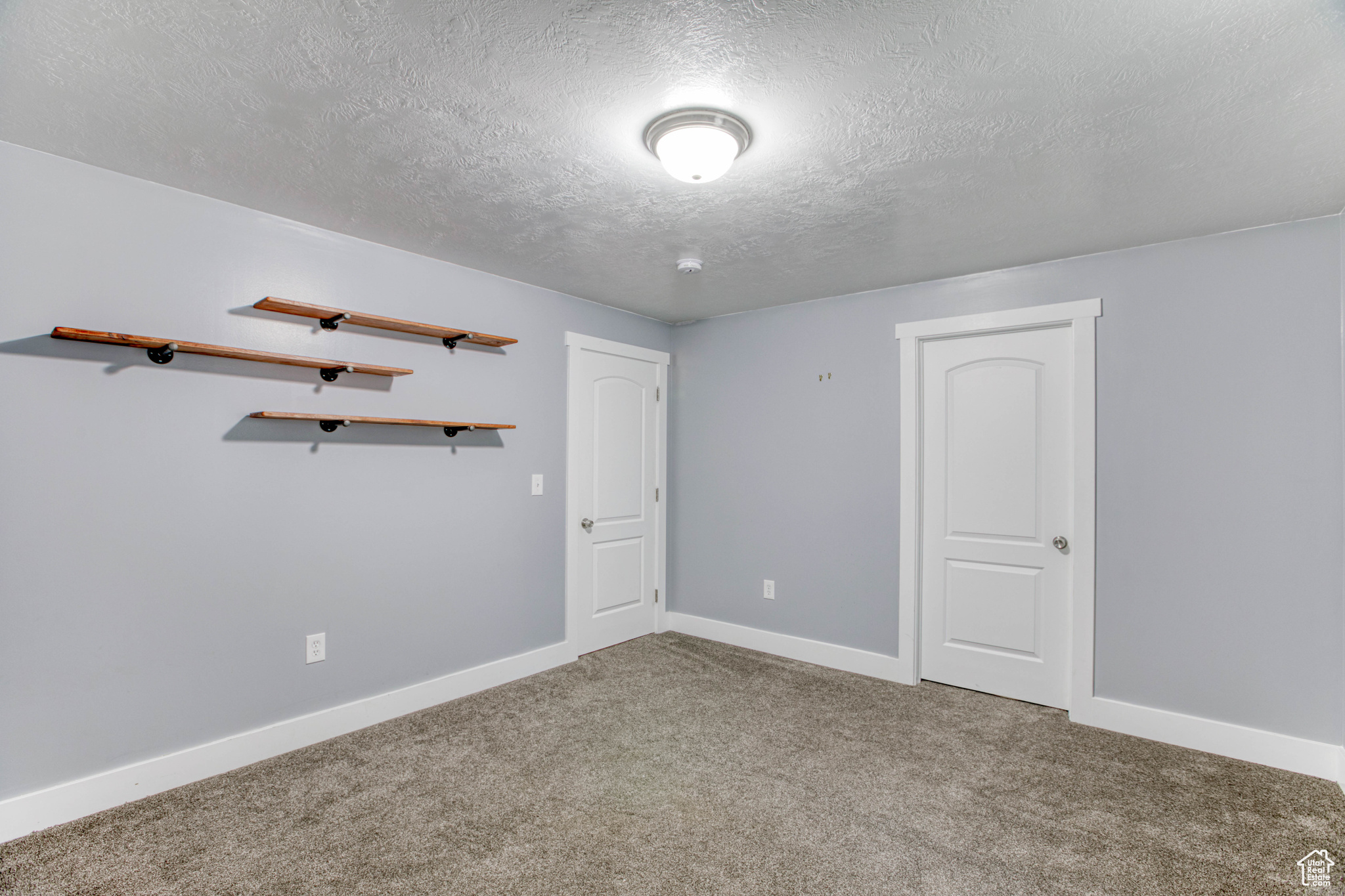 SUNSET ESTATES - Residential