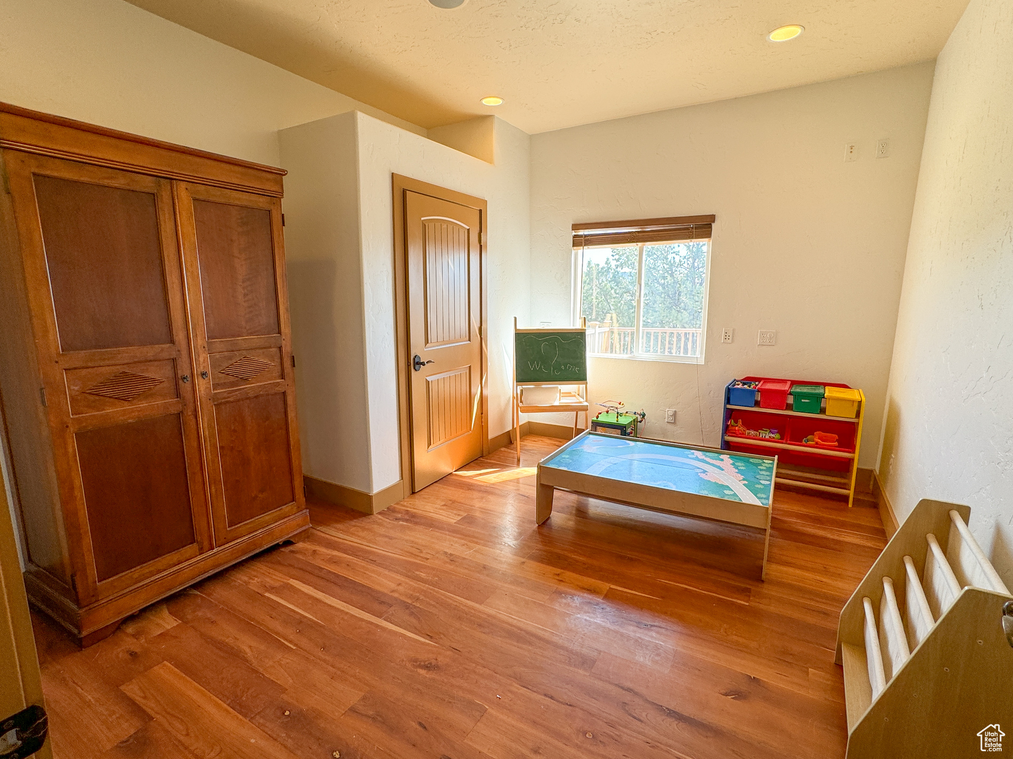 BANDANNA RANCH - Residential