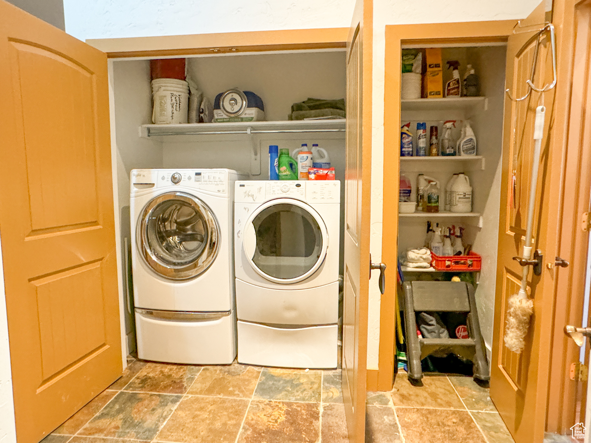 BANDANNA RANCH - Residential