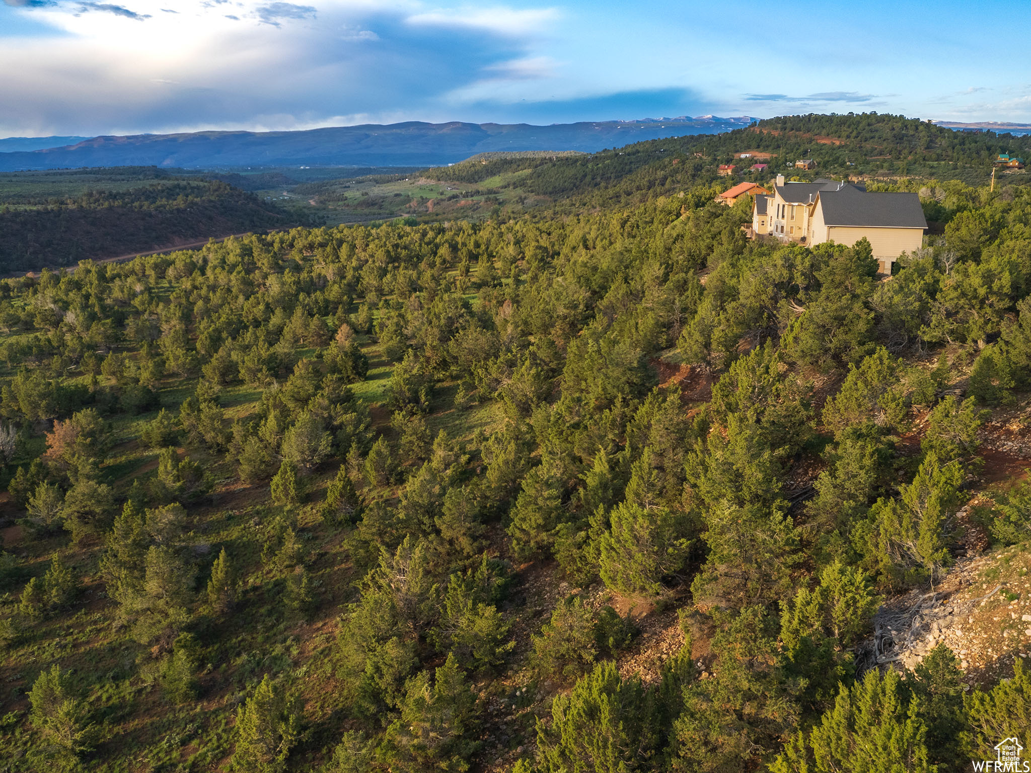 BANDANNA RANCH - Residential