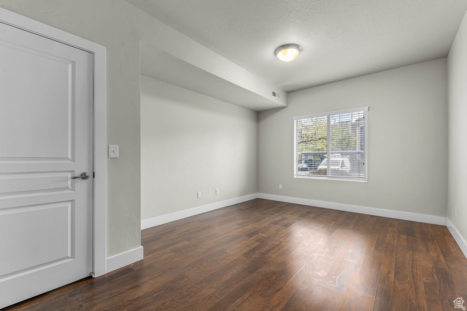 BELMONT DOWNTOWN 1703R - Residential