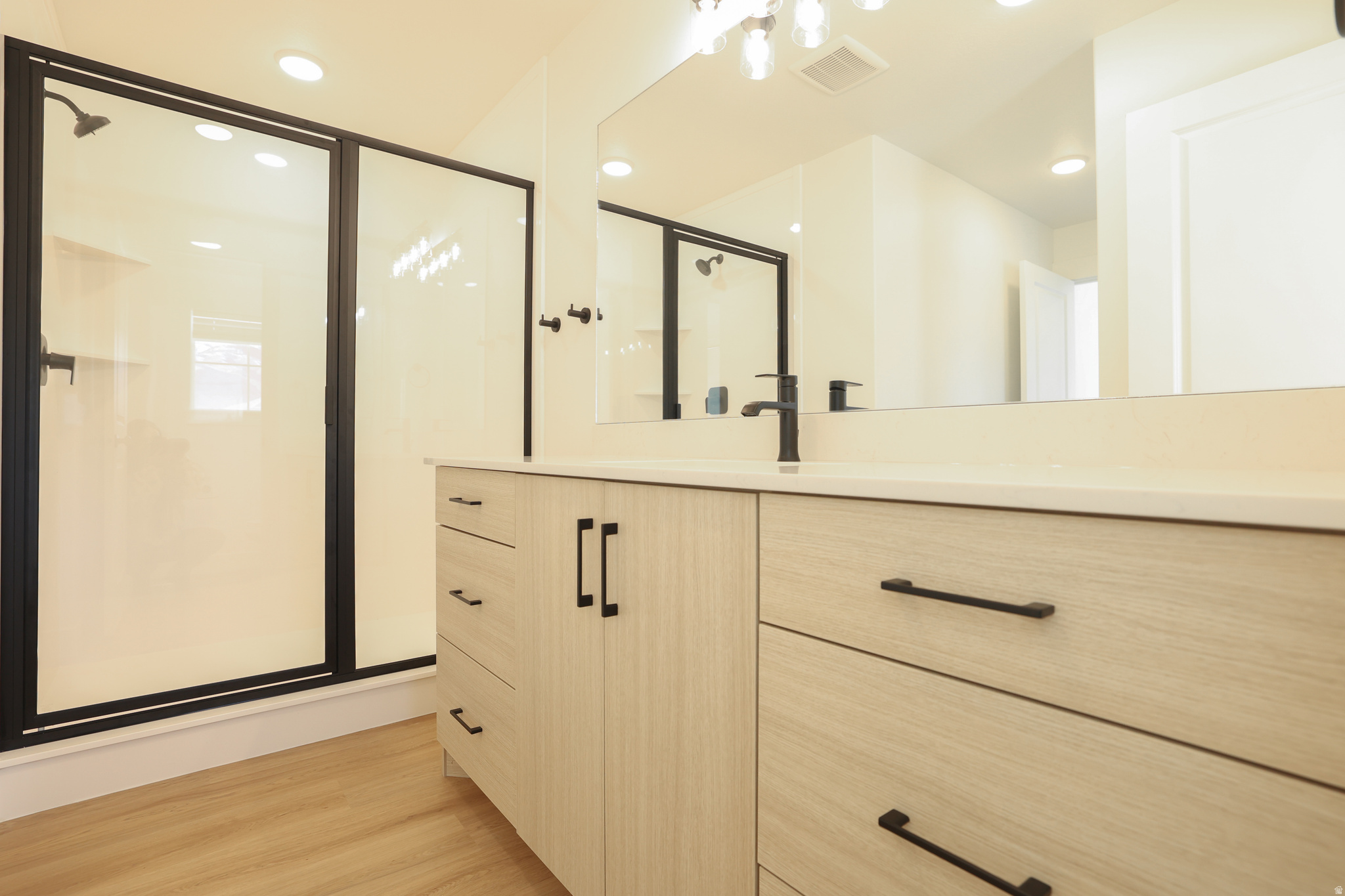 GOLDEN FOREST - Residential