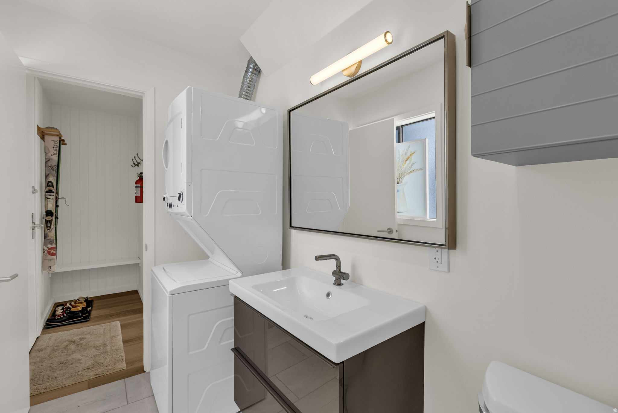 THREE KINGS CONDOMINIUM - Residential