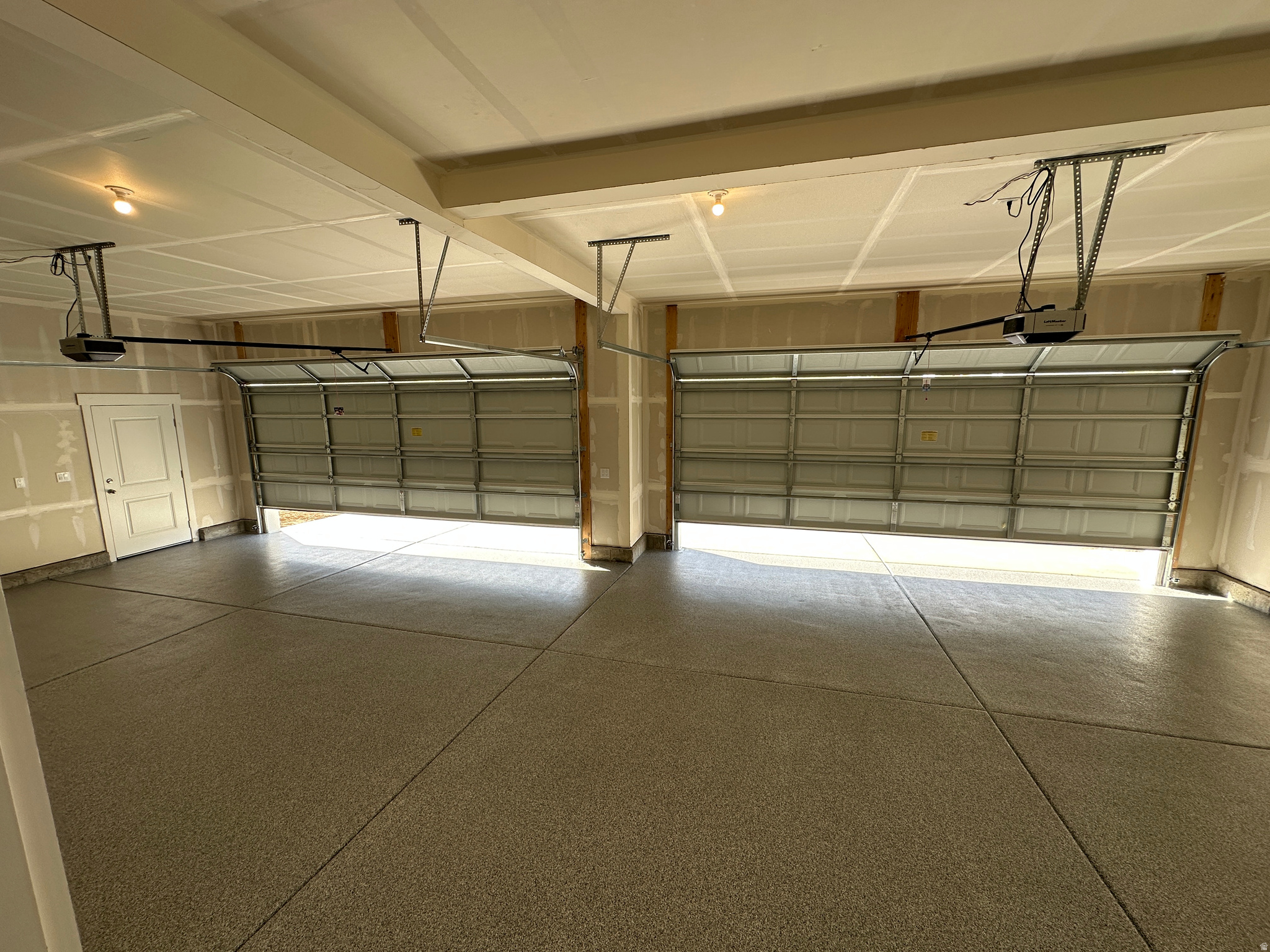 GARRETT'S PLACE - Residential