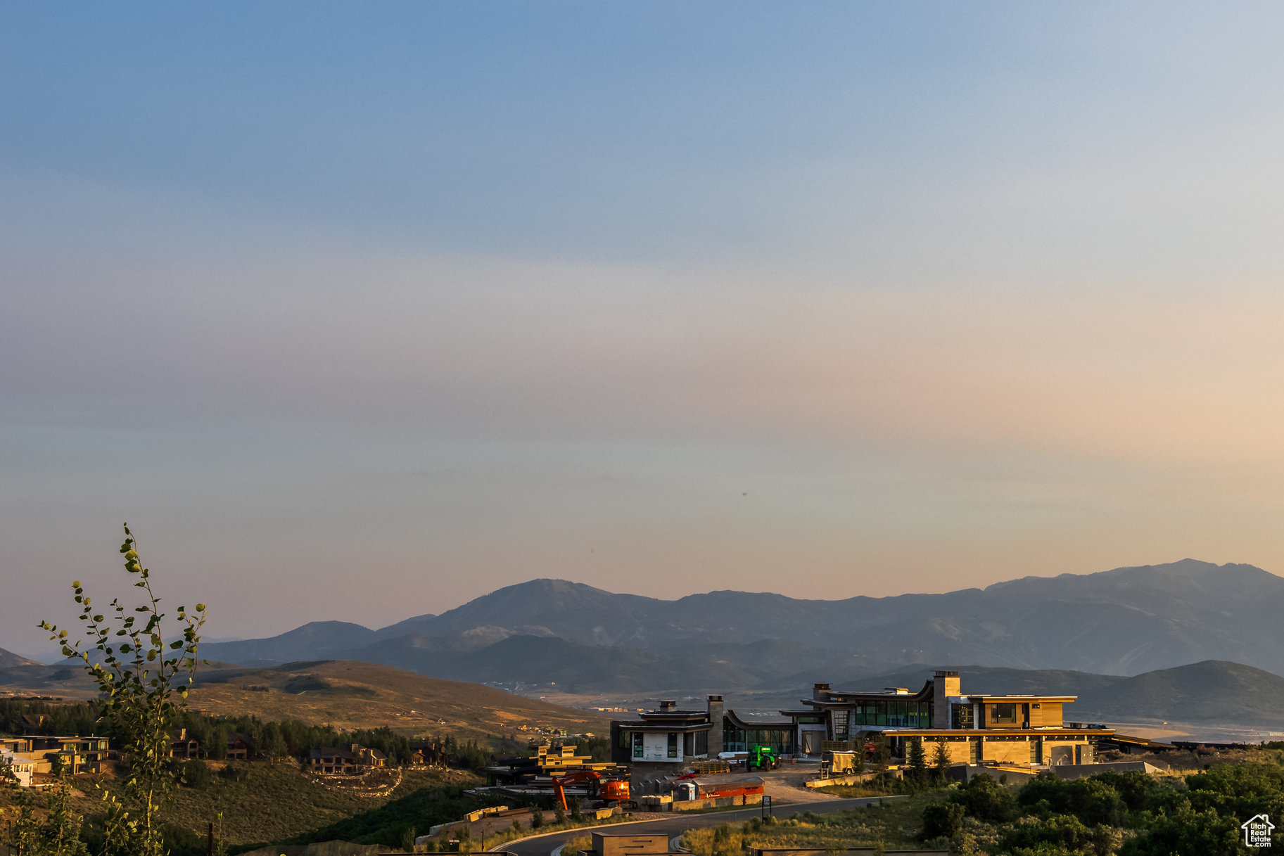4693 Pinnacle Sky Loop, Park City, Utah image 38