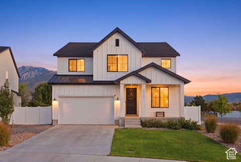 Photo of 12199 S BRINNELLI DR E, Draper, UT 84020 (MLS # 2186921)